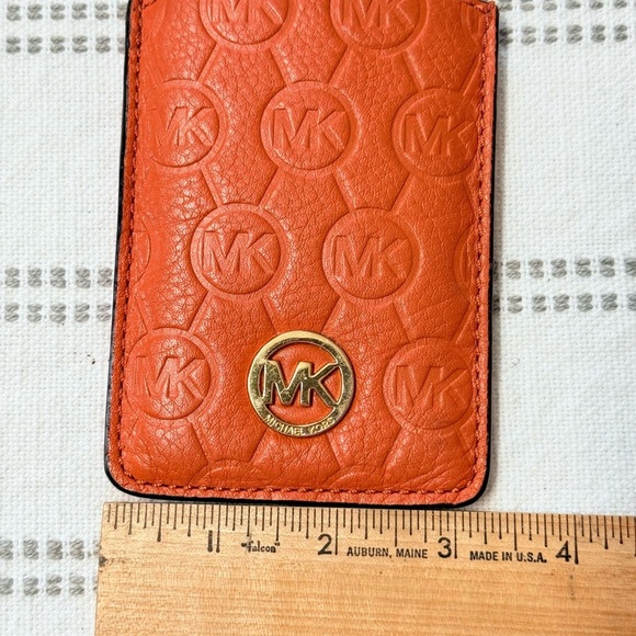 Michael Kors Leather Orange Sleeve - Picture 4 of 5